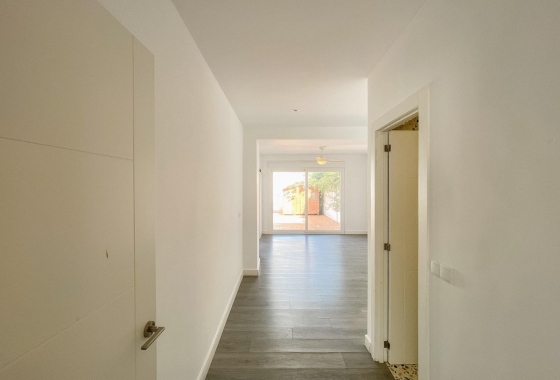 Revente - Villa - Torrevieja - Aguas Nuevas