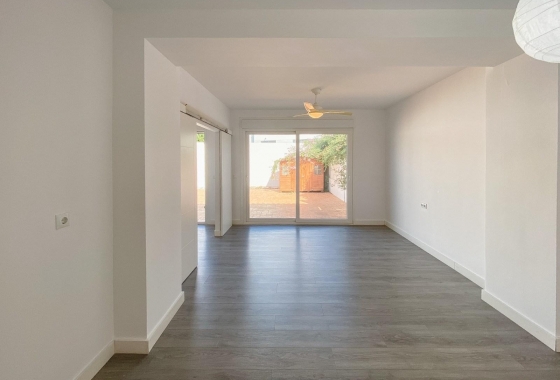 Revente - Villa - Torrevieja - Aguas Nuevas