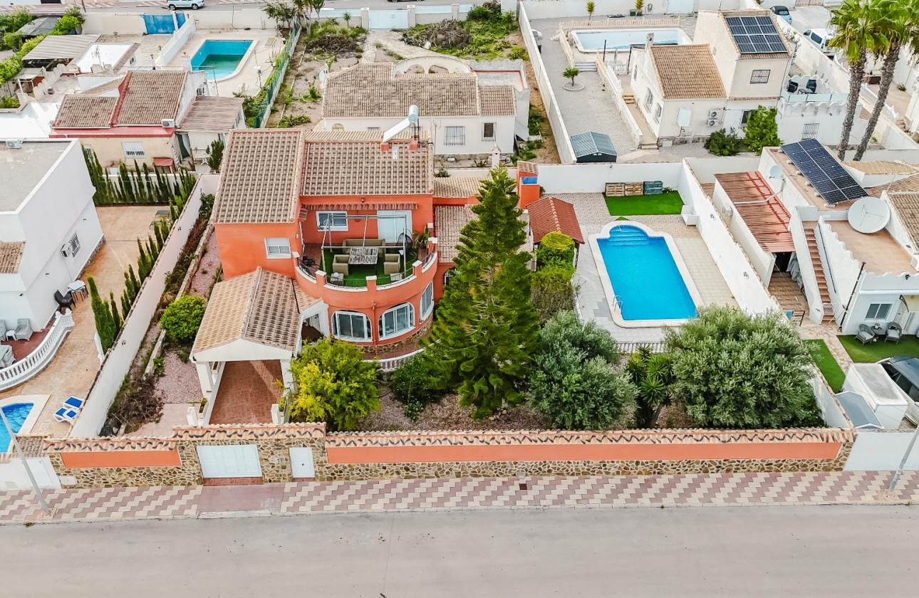 Revente - Villa - Torrevieja - La Siesta