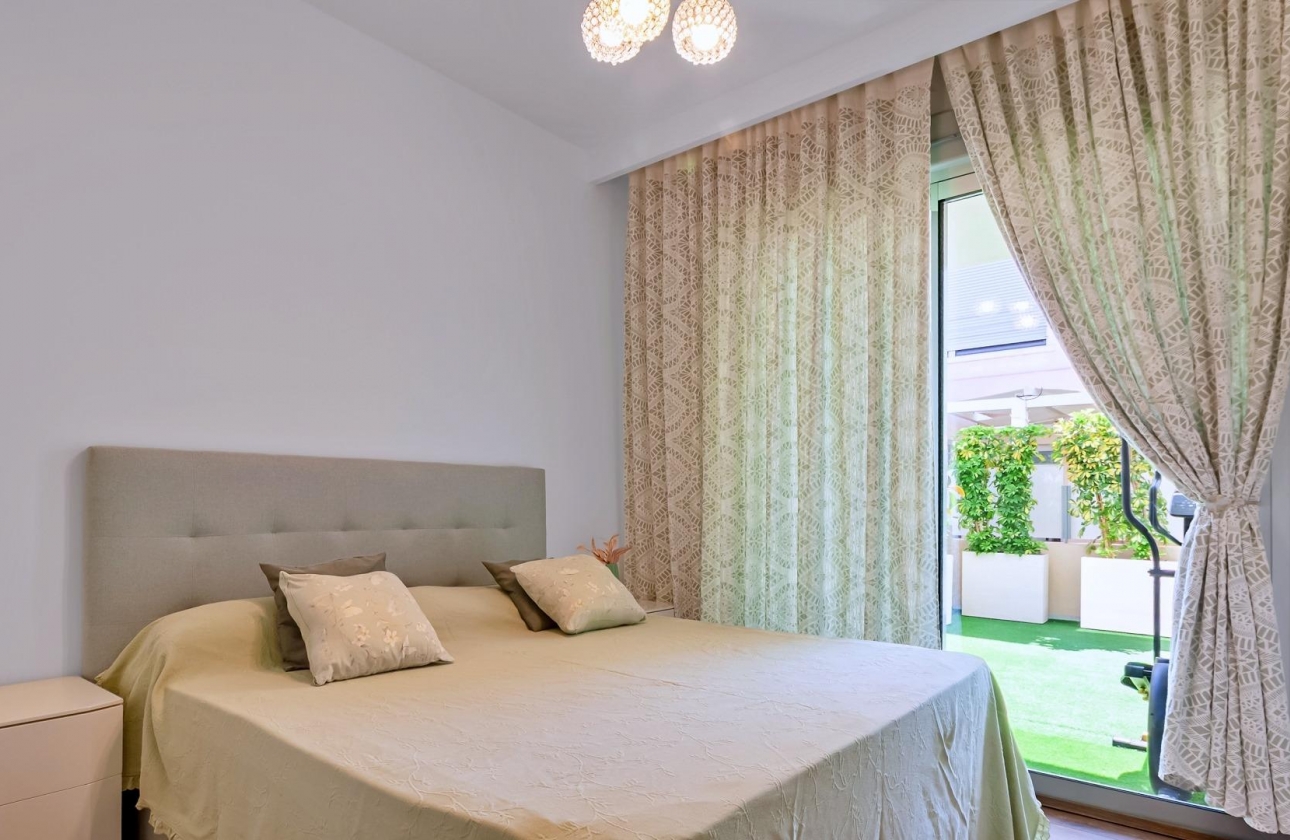 Revente - Villa - Pilar de la Horadada - Pueblo Latino