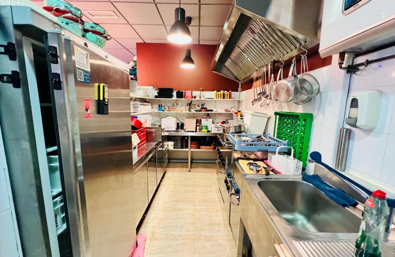 Resale - Commercial - Torrevieja - torrevieja