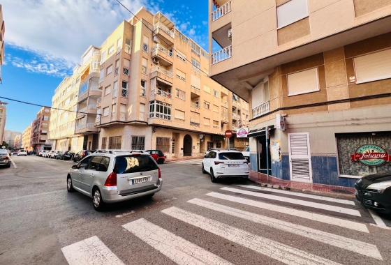 Resale - Commercial - Torrevieja - torrevieja