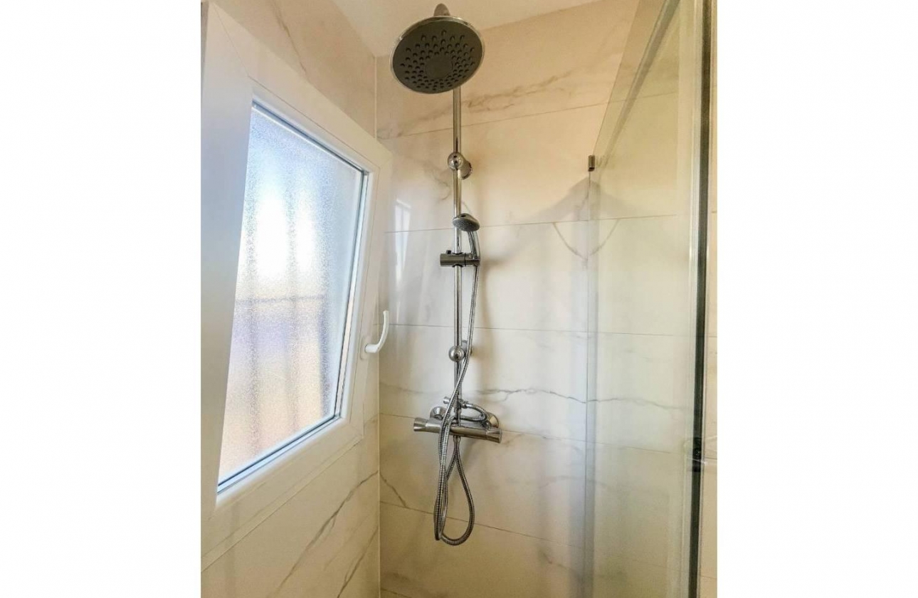 Resale - Apartment - Torrevieja - Punta Prima