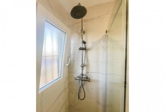 Resale - Apartment - Torrevieja - Punta Prima