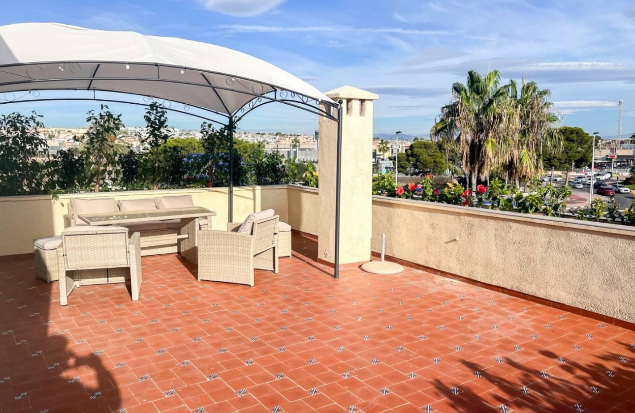 Resale - Apartment - Torrevieja - Punta Prima