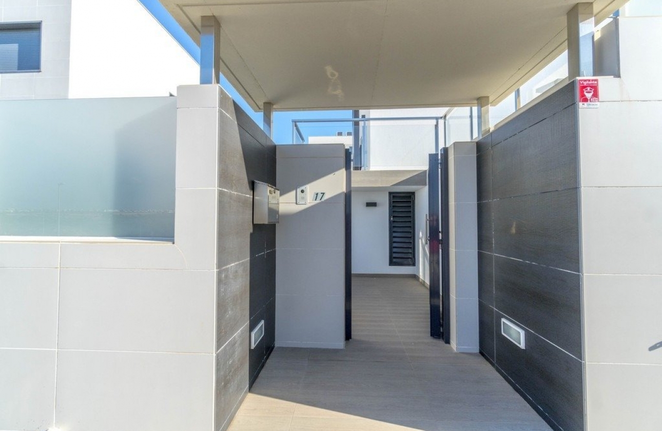 Resale - Villa - Orihuela Costa - Agua Marina