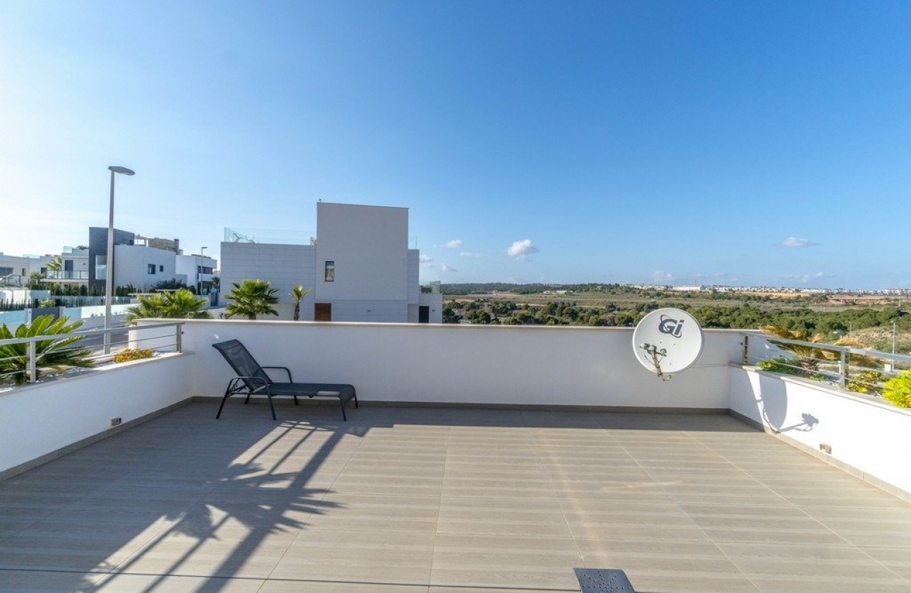 Resale - Villa - Orihuela Costa - Agua Marina