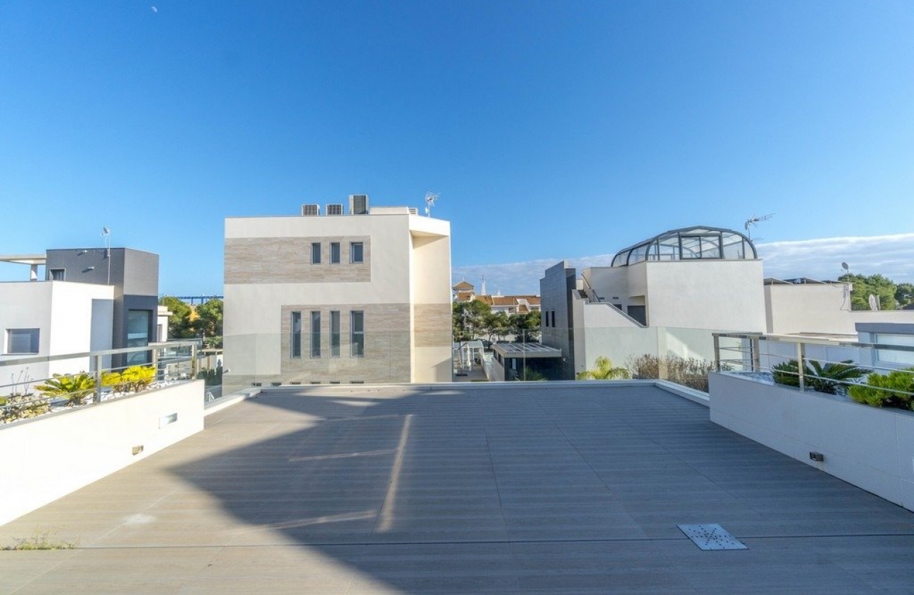 Resale - Villa - Orihuela Costa - Agua Marina