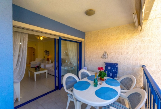 Resale - Apartment - Orihuela Costa - Campoamor
