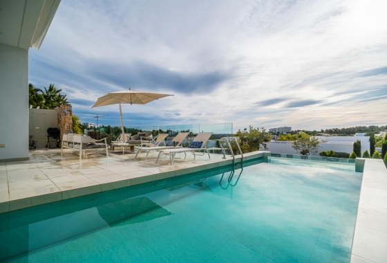 Reventa - Villa - Orihuela Costa