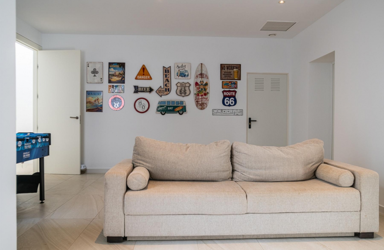 Reventa - Villa - Orihuela Costa