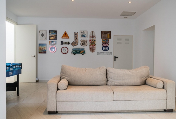 Reventa - Villa - Orihuela Costa