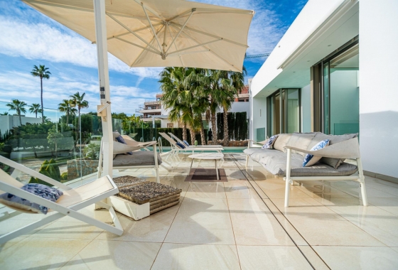 Reventa - Villa - Orihuela Costa