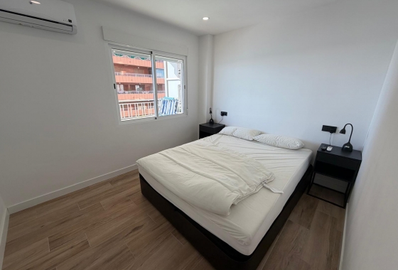 Resale - Apartment - Torrevieja - Playa del Acequión