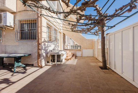 Resale - Bungalow - Torrevieja - PLAYA DE LA MATA