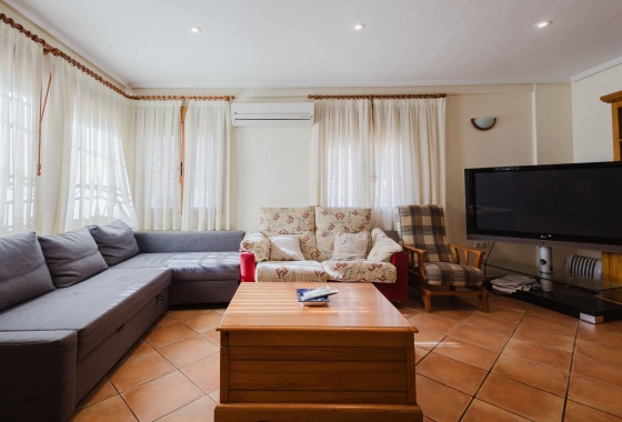 Resale - Bungalow - Torrevieja - PLAYA DE LA MATA
