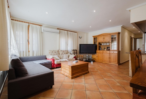 Resale - Bungalow - Torrevieja - PLAYA DE LA MATA
