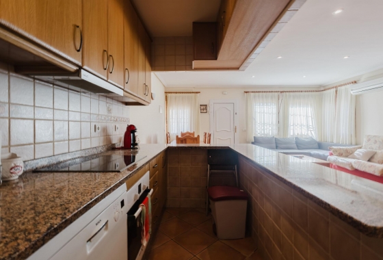 Resale - Bungalow - Torrevieja - PLAYA DE LA MATA