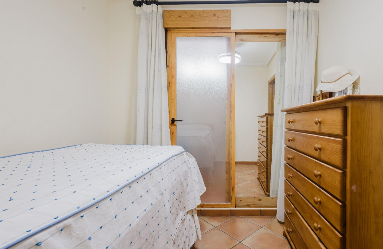 Resale - Bungalow - Torrevieja - PLAYA DE LA MATA