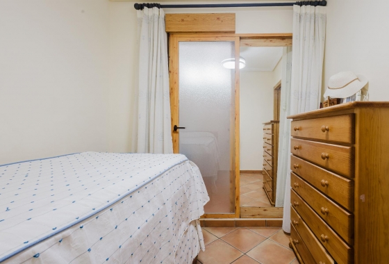Resale - Bungalow - Torrevieja - PLAYA DE LA MATA
