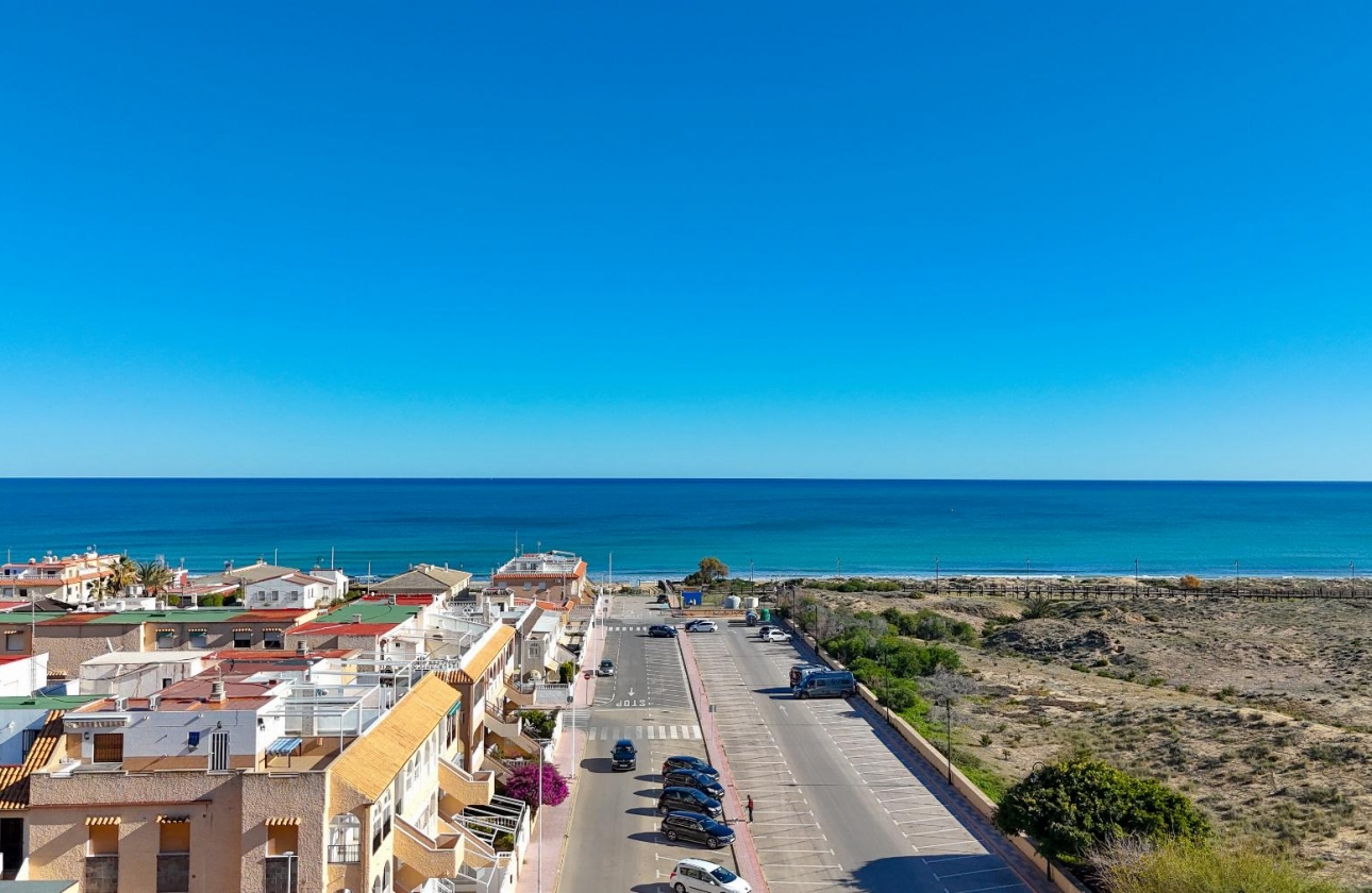 Resale - Bungalow - Torrevieja - PLAYA DE LA MATA