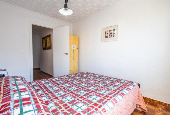 Resale - Apartment - Torrevieja - Playa del Acequión