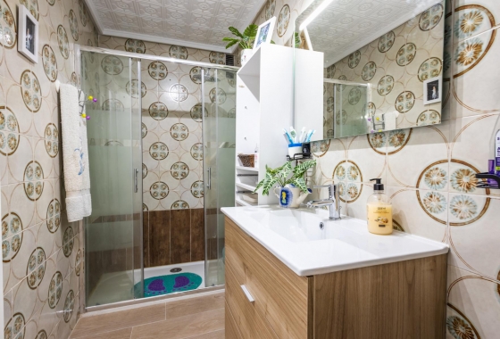 Resale - Apartment - Torrevieja - Playa del Acequión