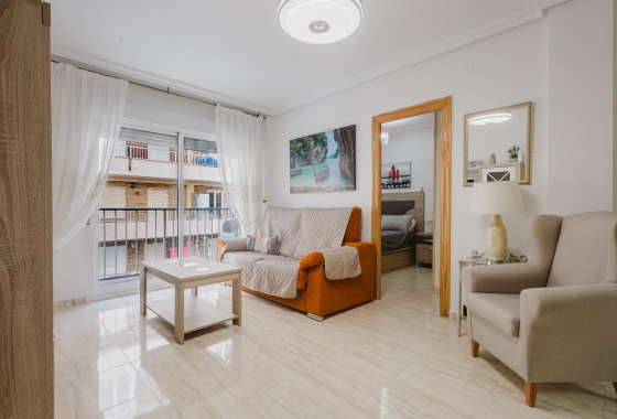 Resale - Apartment - Torrevieja - Playa del Acequión