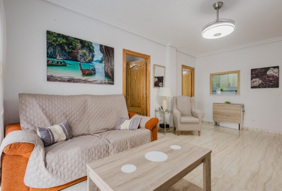 Resale - Apartment - Torrevieja - Playa del Acequión