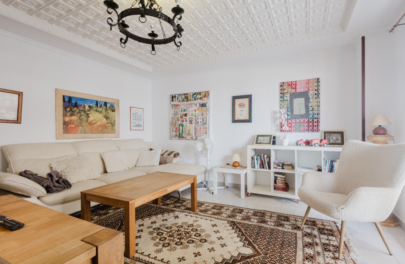 Resale - Apartment - Torrevieja - Playa del Acequión