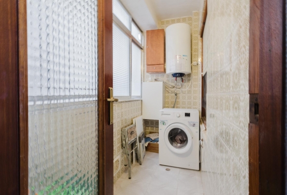 Resale - Apartment - Torrevieja - Playa del Acequión