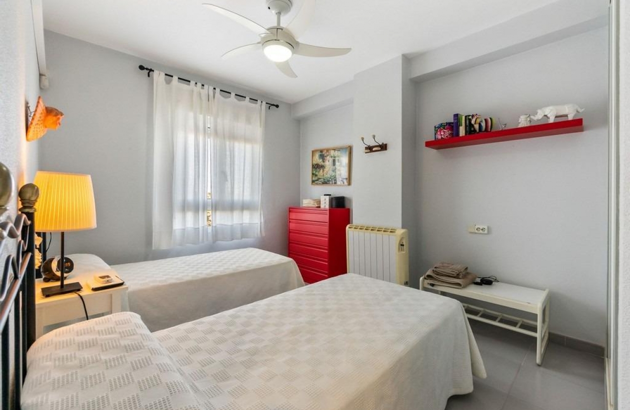 Resale - Apartment - Orihuela Costa - Altos de Campoamor