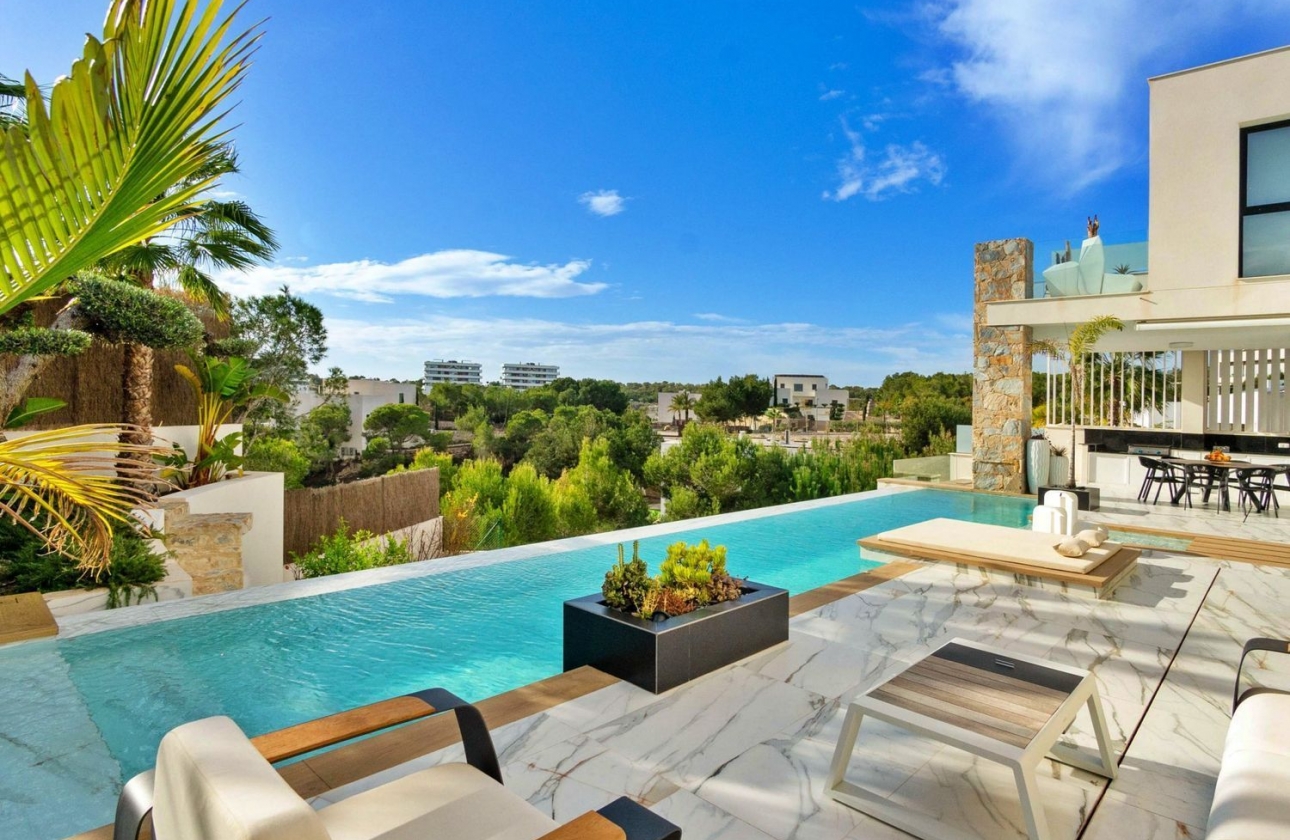 Resale - Villa - Orihuela - Las Colinas Golf