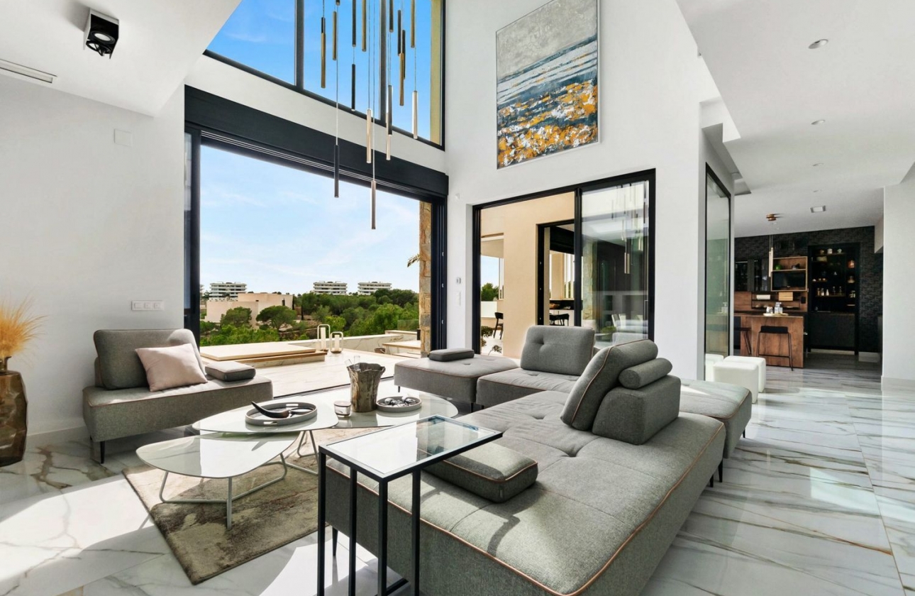 Resale - Villa - Orihuela - Las Colinas Golf