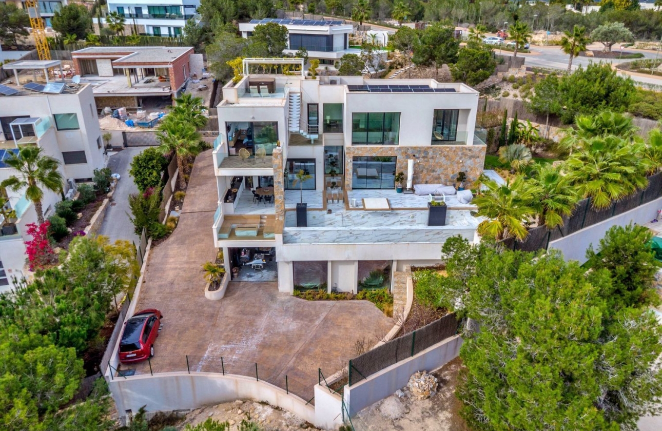 Resale - Villa - Orihuela - Las Colinas Golf