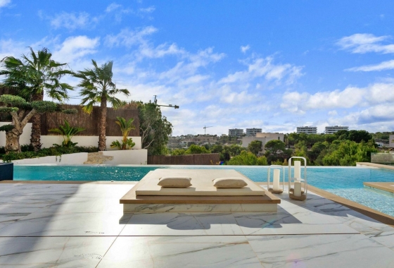 Resale - Villa - Orihuela - Las Colinas Golf