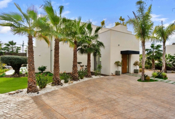 Resale - Villa - Orihuela - Las Colinas Golf