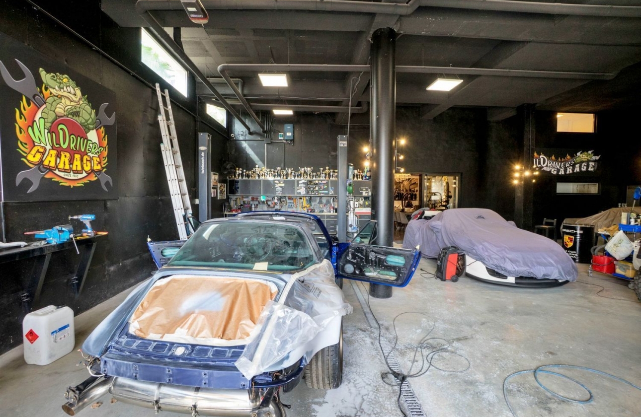 Resale - Villa - Orihuela - Las Colinas Golf