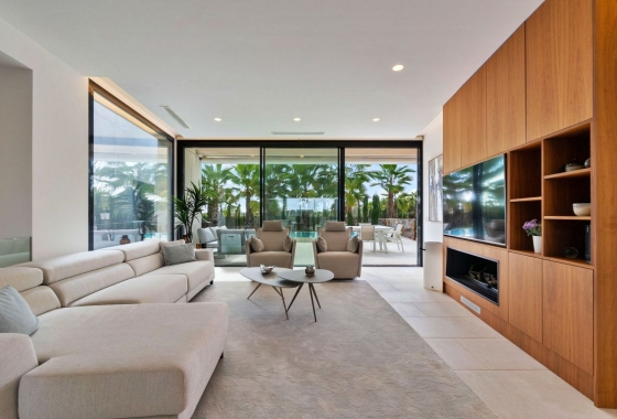 Resale - Villa - Orihuela - Las Colinas Golf