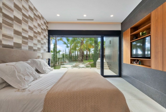 Resale - Villa - Orihuela - Las Colinas Golf