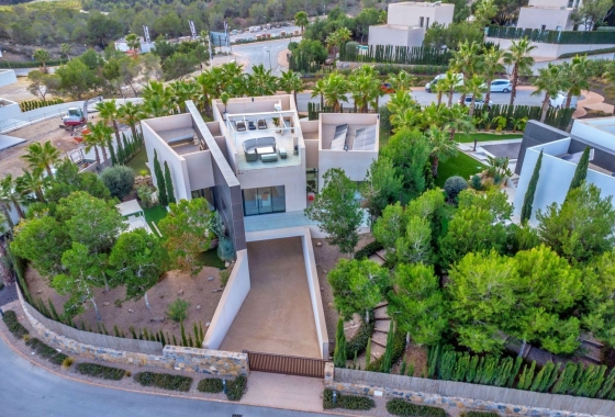 Resale - Villa - Orihuela - Las Colinas Golf