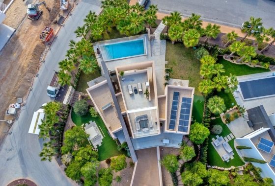 Resale - Villa - Orihuela - Las Colinas Golf