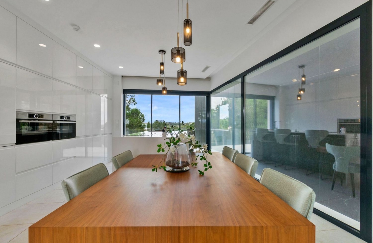 Resale - Villa - Orihuela - Las Colinas Golf