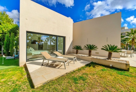 Resale - Villa - Orihuela - Las Colinas Golf