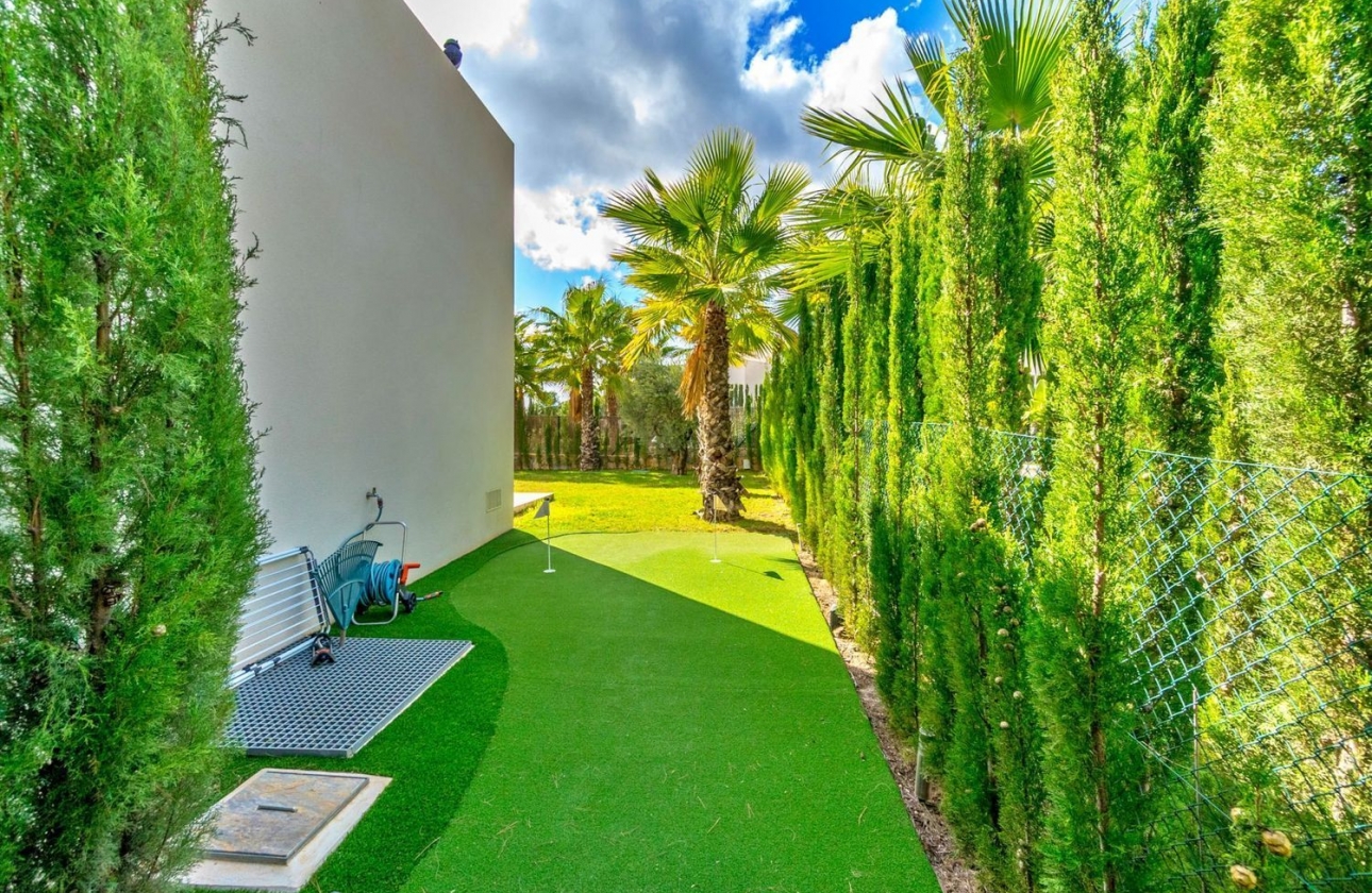 Resale - Villa - Orihuela - Las Colinas Golf