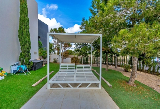 Resale - Villa - Orihuela - Las Colinas Golf