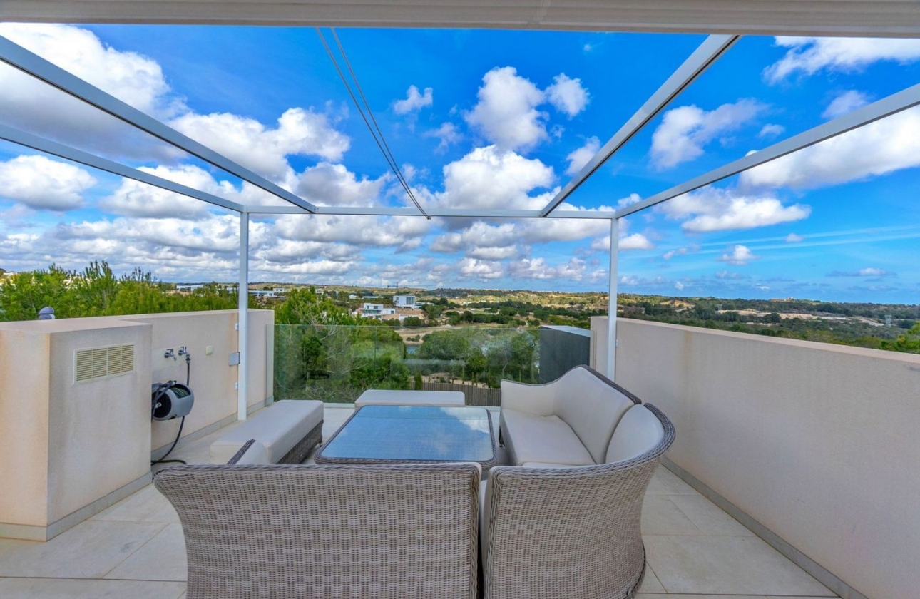 Resale - Villa - Orihuela - Las Colinas Golf