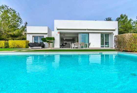 Resale - Villa - Orihuela - Las Colinas Golf