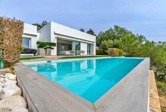 Resale - Villa - Orihuela - Las Colinas Golf