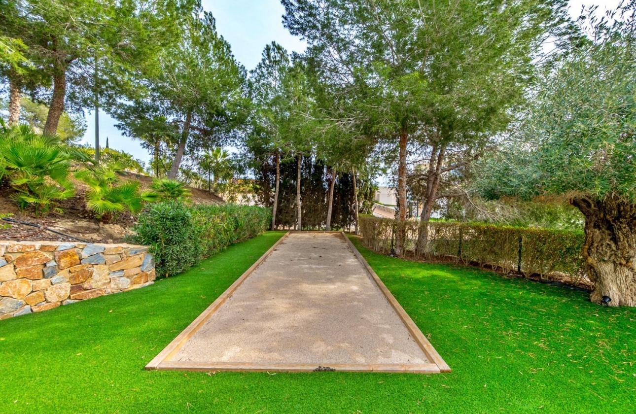 Resale - Villa - Orihuela - Las Colinas Golf